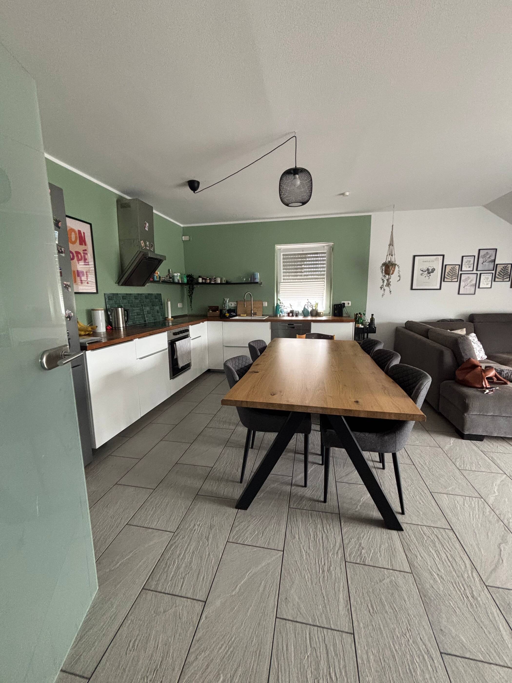 gepflegte 4-Zimmer-Wohnung in Saarburg-Beurig zu vermieten, 54439 Saarburg
