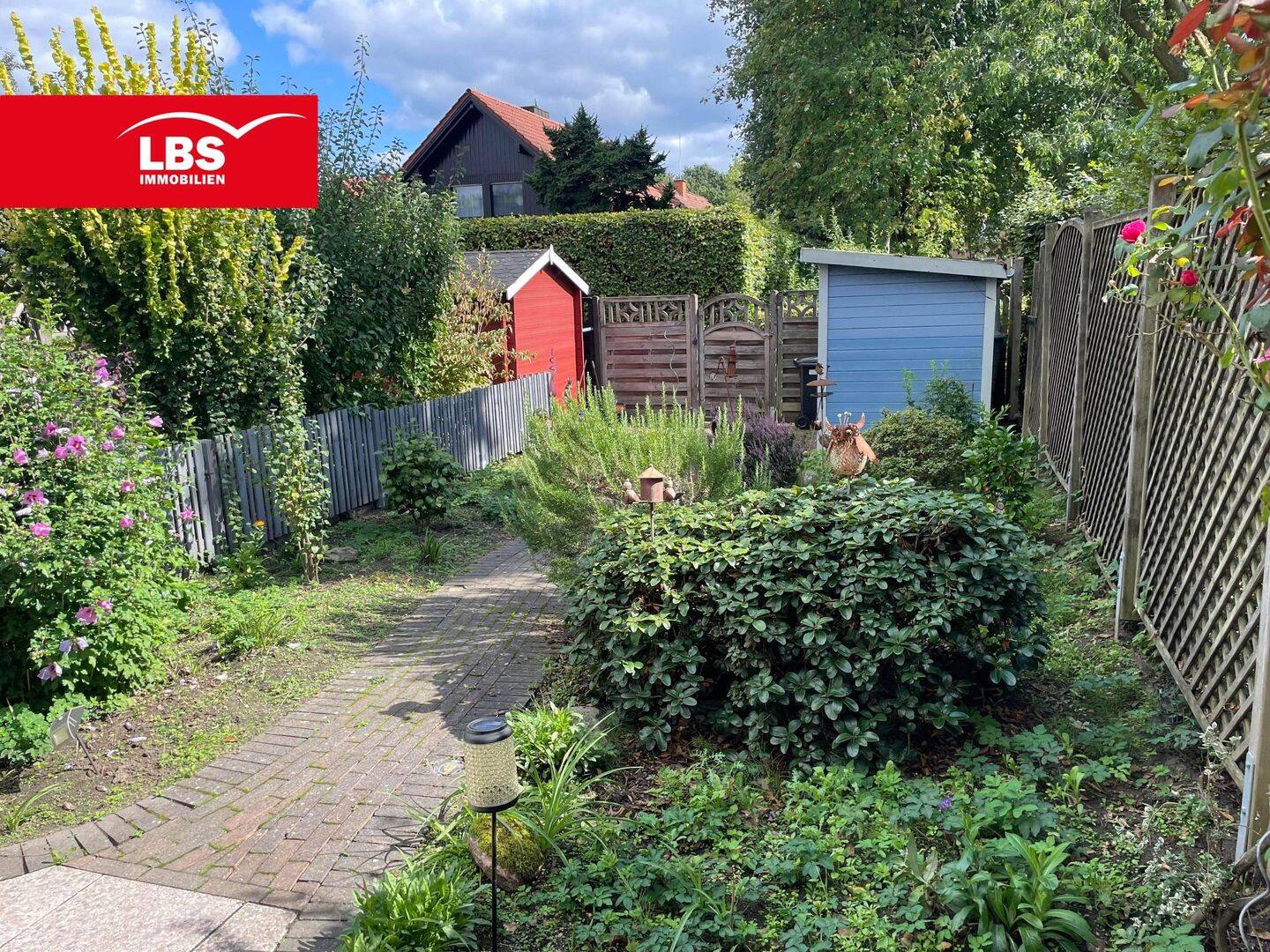 Charmantes Reihenmittelhaus mit Garten, Loggia und zwei Stellplätzen, 48268 Greven