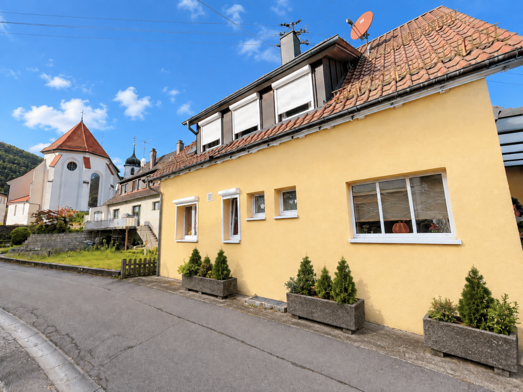 Wohnen mit Charakter! Charmantes Zuhause in idyllischer Lage von Wiesensteig!, 73349 Mühlhausen im Täle