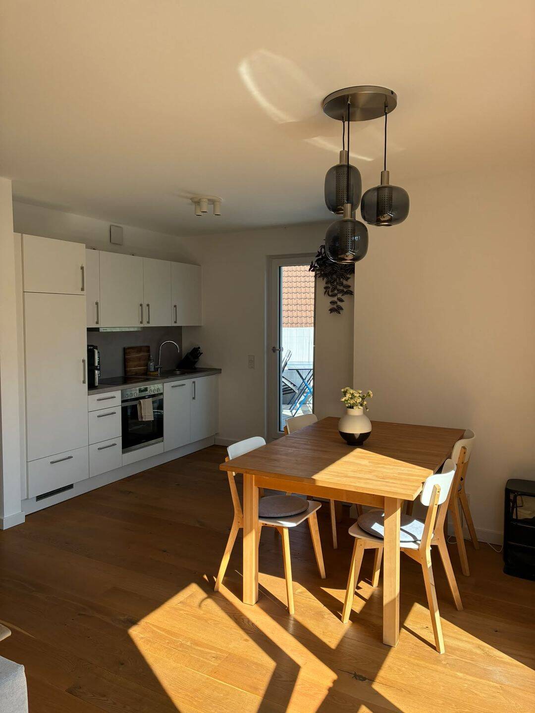 2-Raum-Penthouse-Wohnung mit EBK, 22117 Hamburg (Mitte Billstedt)