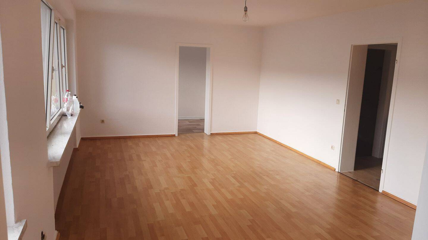 2 Zimmerwohnung KDB, hell, neu renoviert, 51381 Leverkusen (Bergisch Neukirchen Lützenkirchen Quettingen)