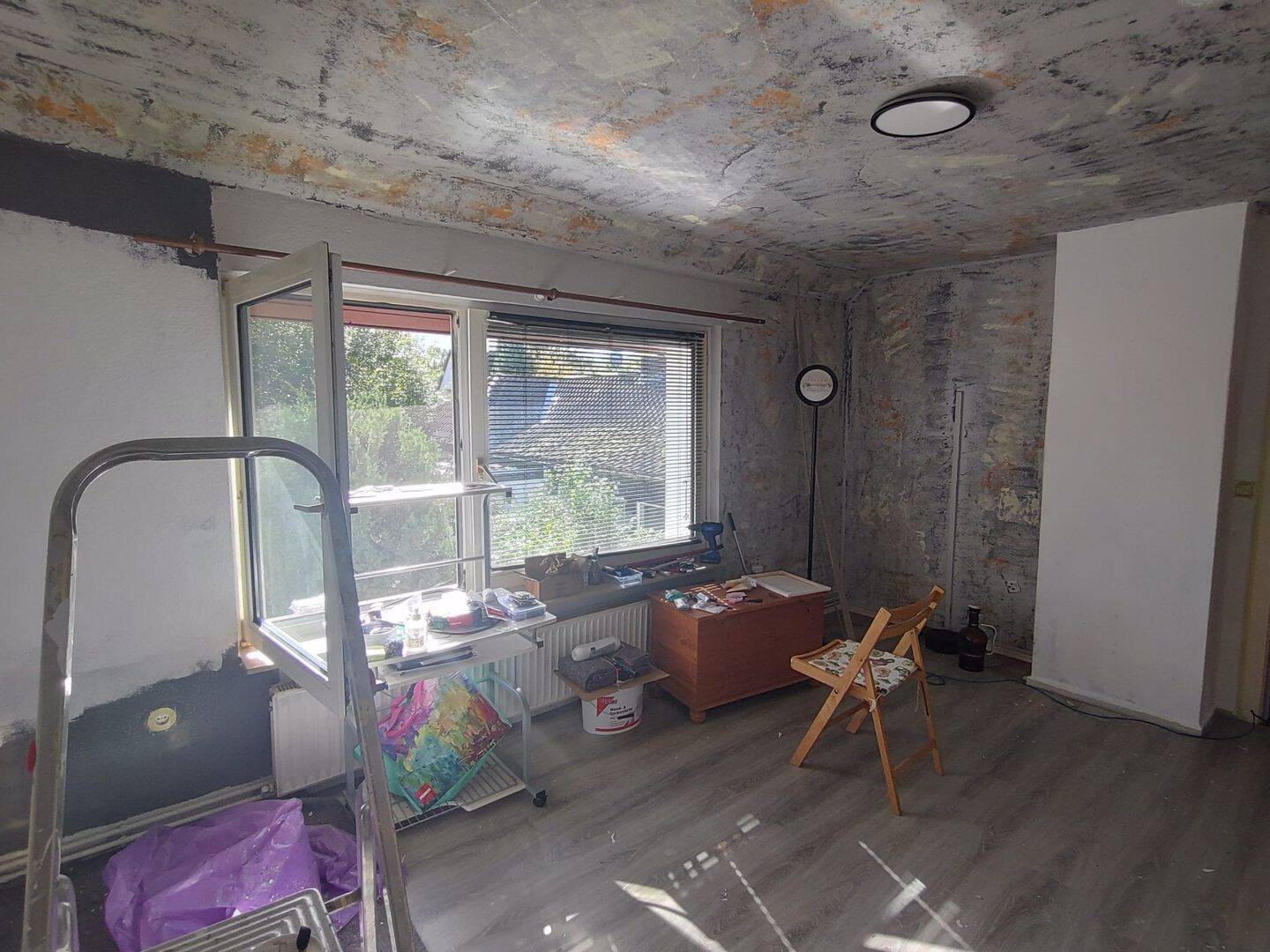 Renoviertes Wohnzimmer, Einbauküche & Pkw-Stellplatz – 2,5-Zimmer-Wohnung ab Januar 2027!, 29556 Suderburg