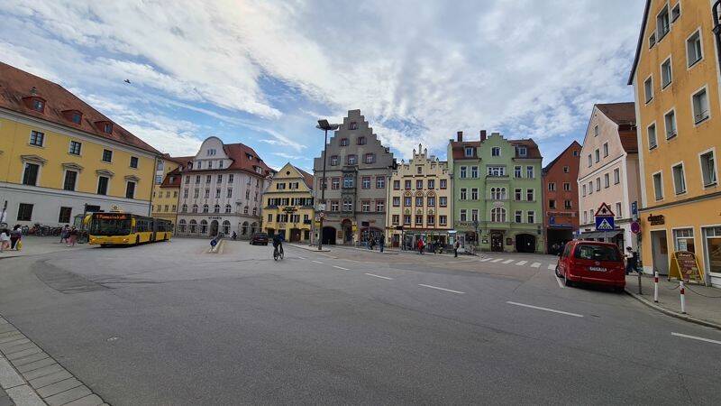 Altstadt – möbliertes 1 Zi. Appartement am Arnulfsplatz, 93047 Regensburg (Innenstadt Kasernenviertel Ostenviertel Westenviertel)