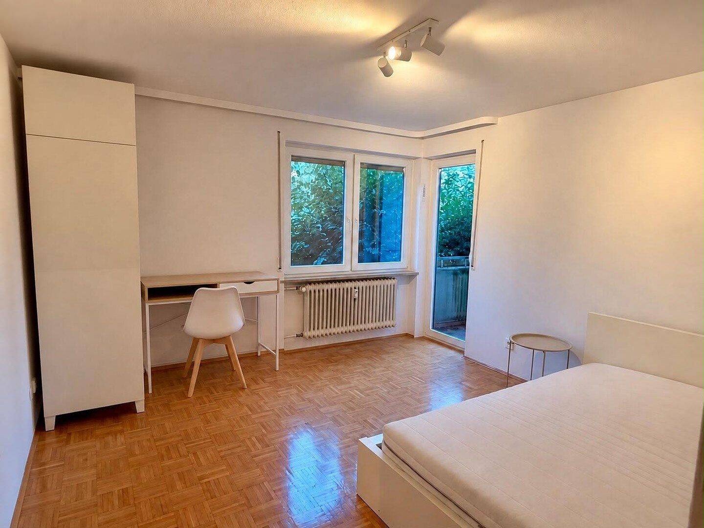 Neue WG nahe Uni: 2 möblierte Balkonzimmer ab 450 €/Zimmer, 93053 Regensburg (Galgenberg Kasernenviertel Kumpfmühl-Ziegetsdorf-Neuprüll Oberisling-Graß)