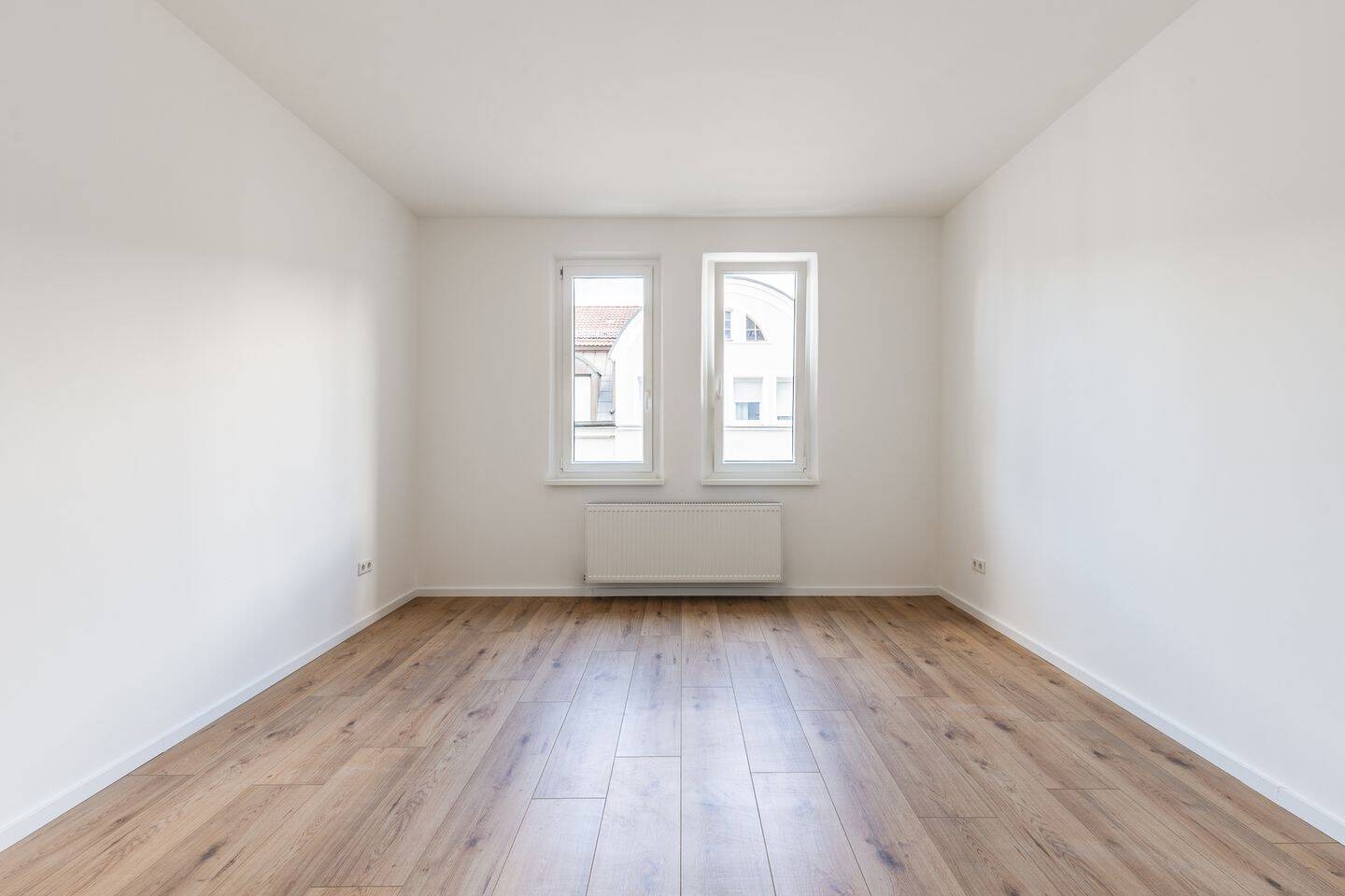 WG-Zimmer in sanierter Wohnung zur WG-Neugründung, 90459 Nürnberg