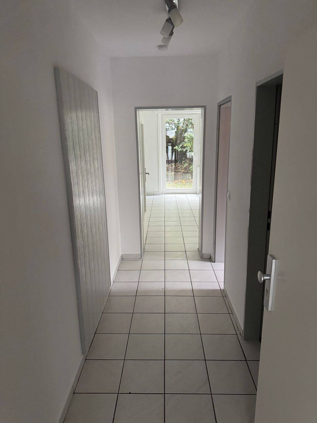 Schöne 1-Zimmer-Erdgeschosswohnung (41 m²) mit Terrasse in ruhiger Lage – ideal für Senioren, 58119 Hagen (Hohenlimburg)