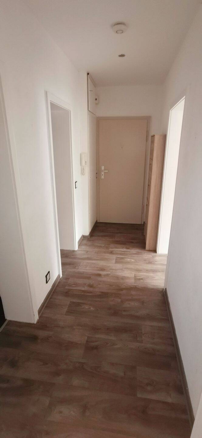 Moderne, helle 2- Zimmer Wohnung in Pforzheim-Au, sucht neuen Mieter., 75175 Pforzheim