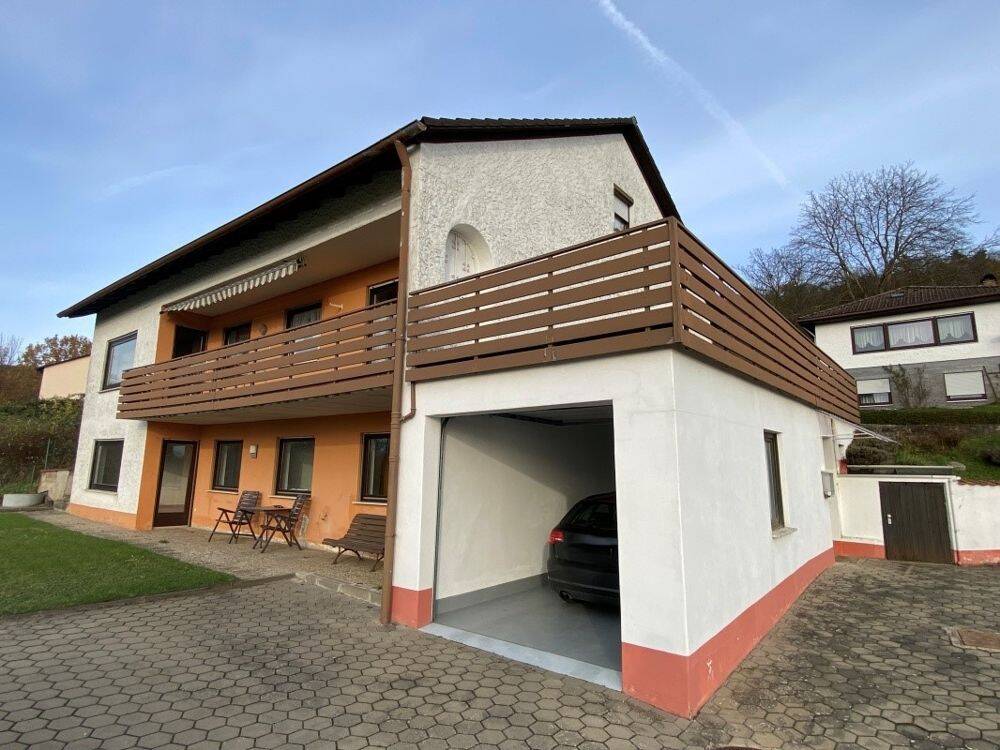 Die Jägersburg im Blick…Wohnhaus in Eggolsheim-Rettern, 91330 Eggolsheim