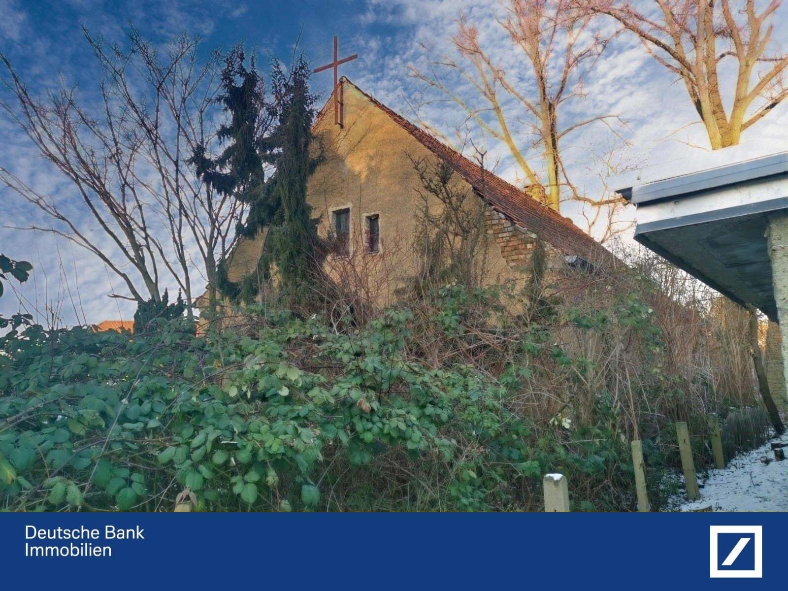 Charmantes Sanierungsprojekt: Historisches Pfarrhaus mit Potenzial, 6712 Zeitz