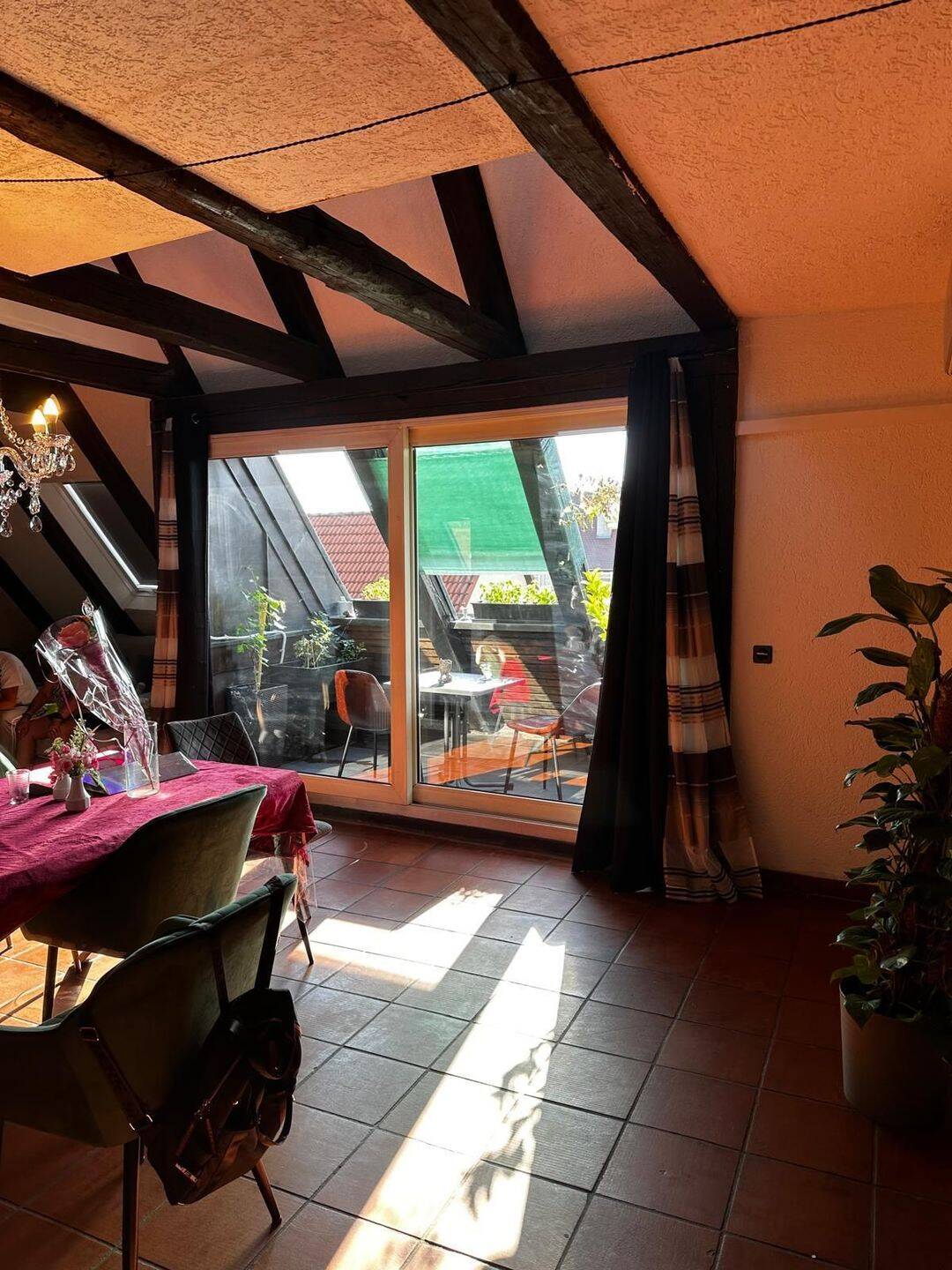 Besondere Wohnung wartet auf neuen Mieter, 90431 Nürnberg