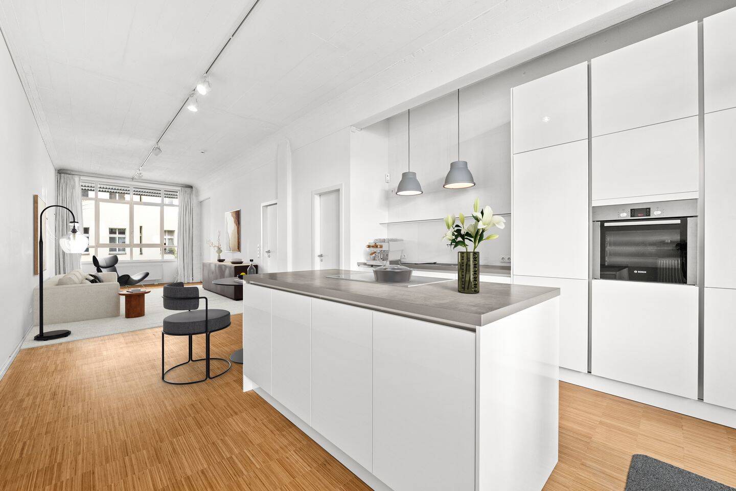 Exklusives Design-Loft im ehemaligen Fabrikgebäude mit 16 m² Balkon, 10245 Berlin (Friedrichshain-Kreuzberg Friedrichshain)