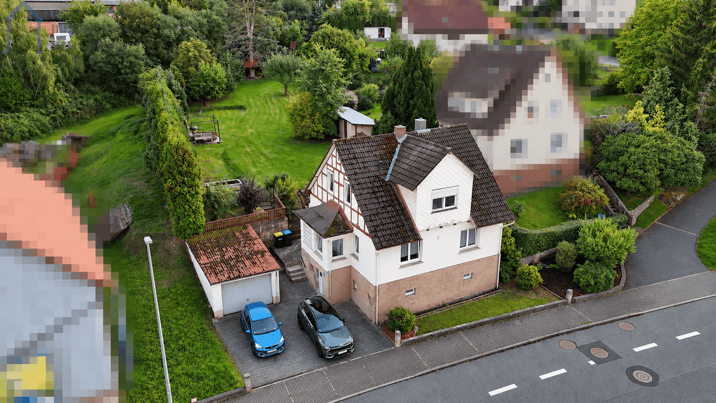 Einfamilienhaus mit herrlichem und großzügigen Garten!, 36269 Philippsthal (Werra)