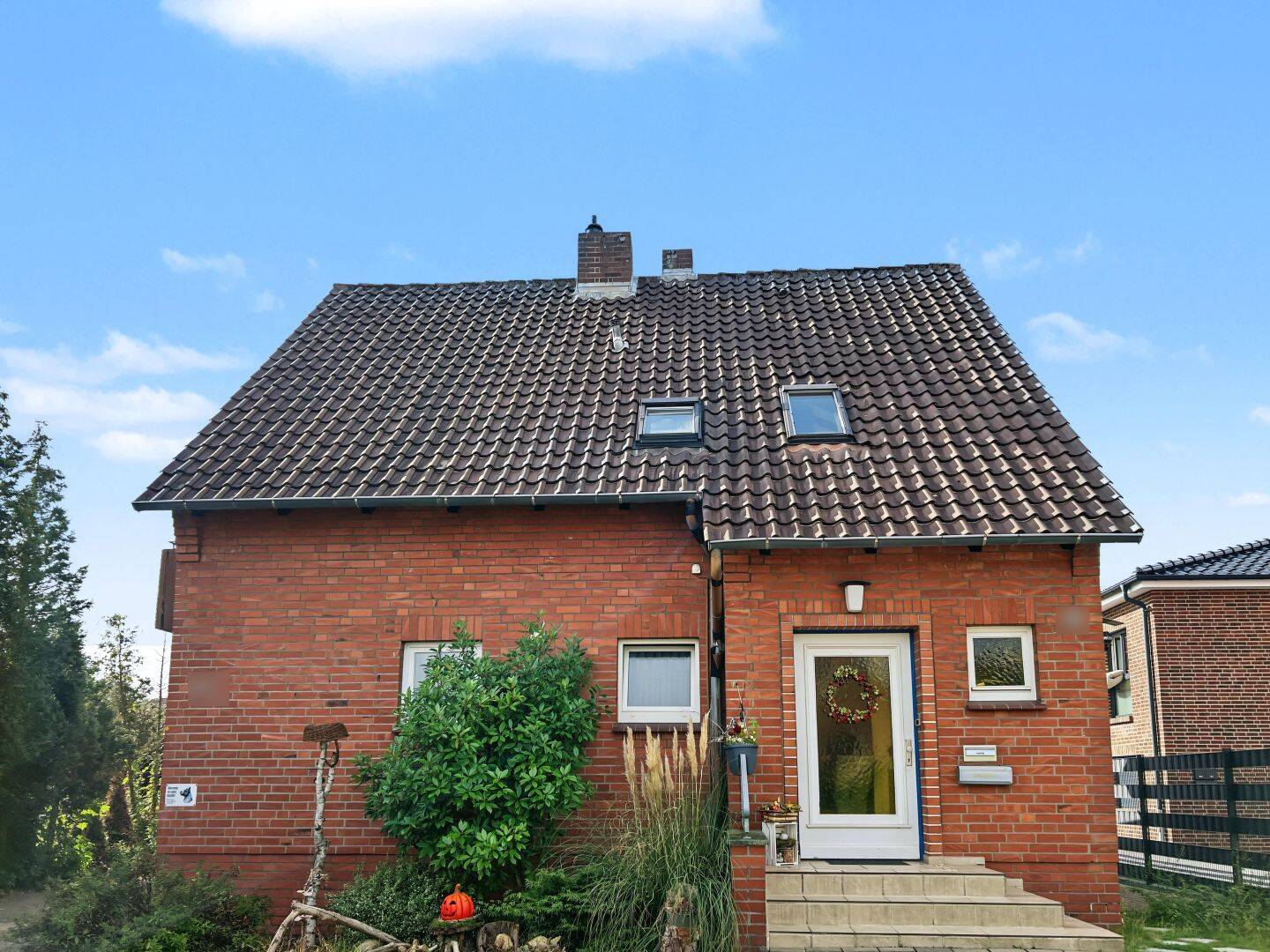 Charmantes Einfamilienhaus mit Garten und Garage in Nienburg, 31582 Nienburg (Weser)