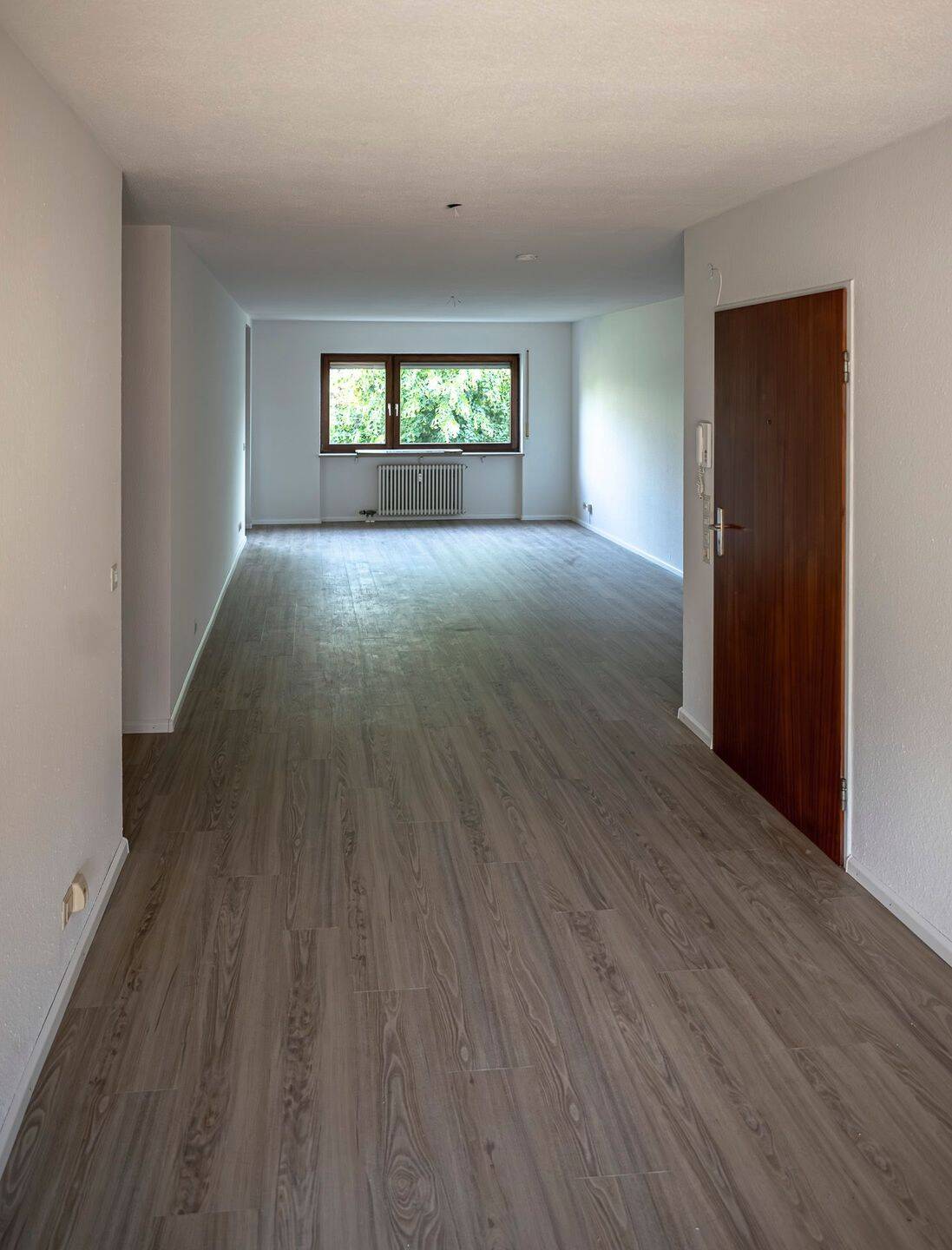 Helle 2,5 Zimmerwohnung mit 2 Balkonen, 79576 Weil am Rhein