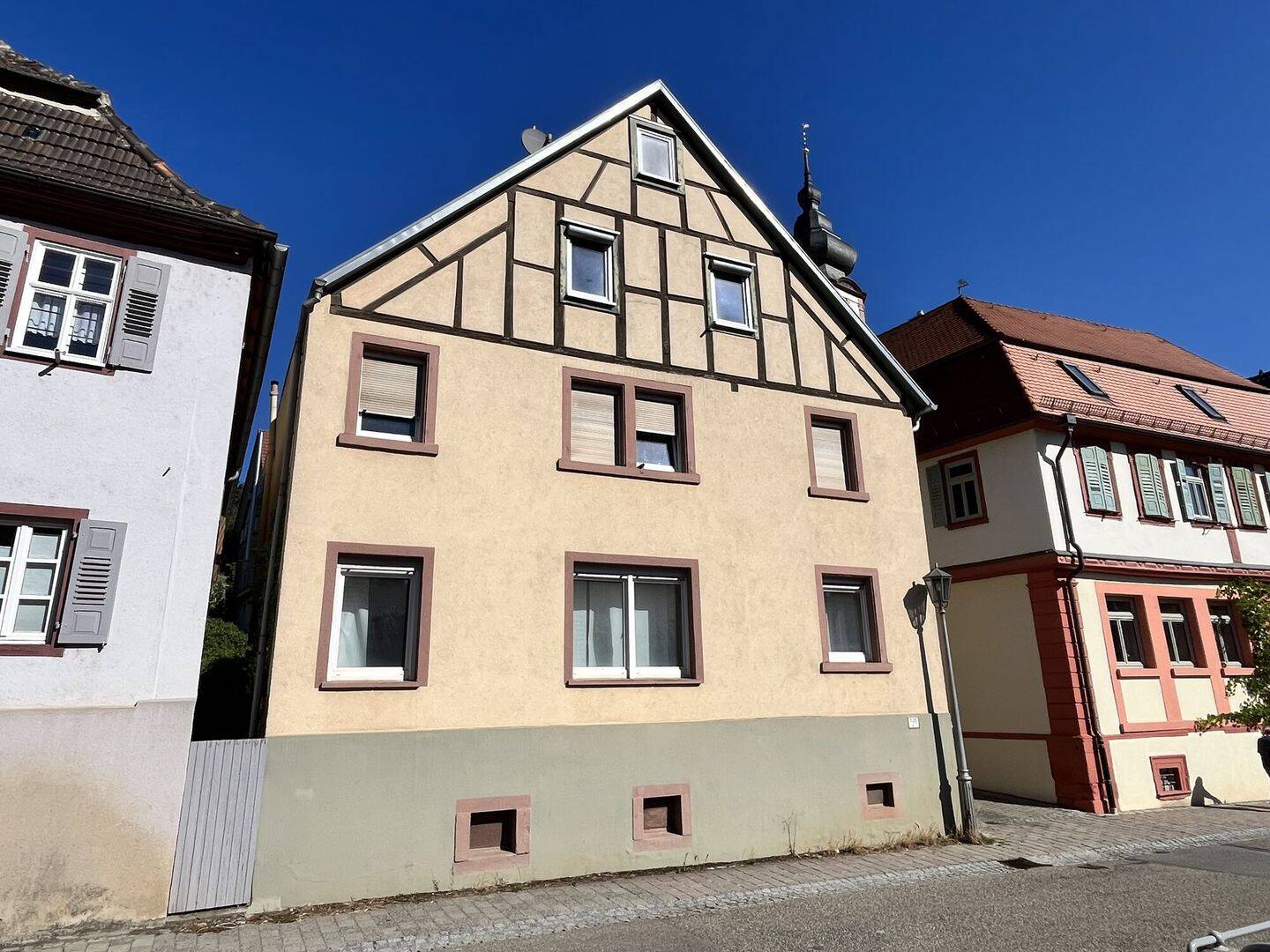 Großzügiges Einfamilienhaus in Königheim, 97953 Königheim