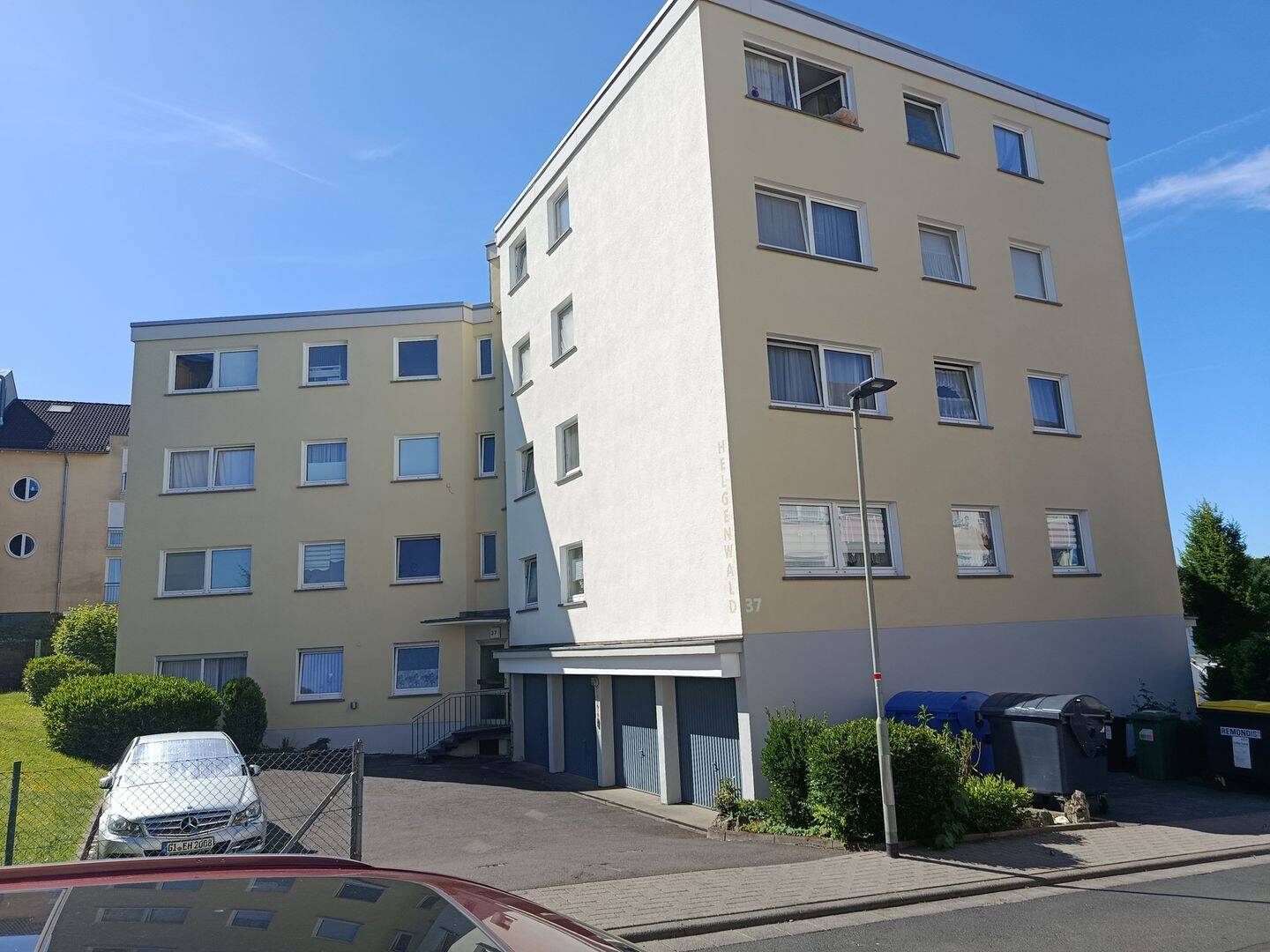 Charmante 2-Zimmer-Wohnung mit Garage in ruhiger Lage von Fernwald, 35463 Fernwald