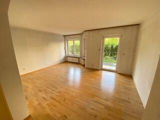 Sehr schöne 3,5 Zimmer Wohnung mit Garten und Loggia, 93057 Regensburg (Brandlberg-Keilberg Konradsiedlung-Wutzlhofen Reinhausen Sallern-Gallingkofen)