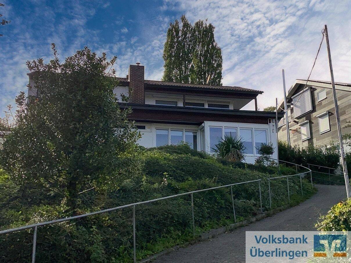Sanierungsbedürftiges Einfamilienhaus auf großem Grundstück in Markdorf/Ittendorf, 88677 Markdorf