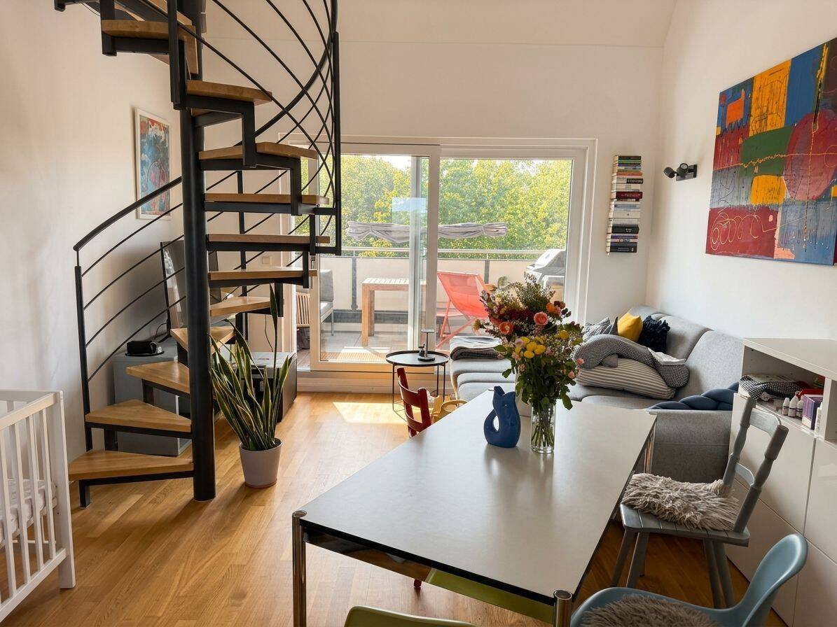 Hochwertige Maisonette-Wohnung mit Galerie und Süd-West-Loggia in Wiblingen, 89079 Ulm