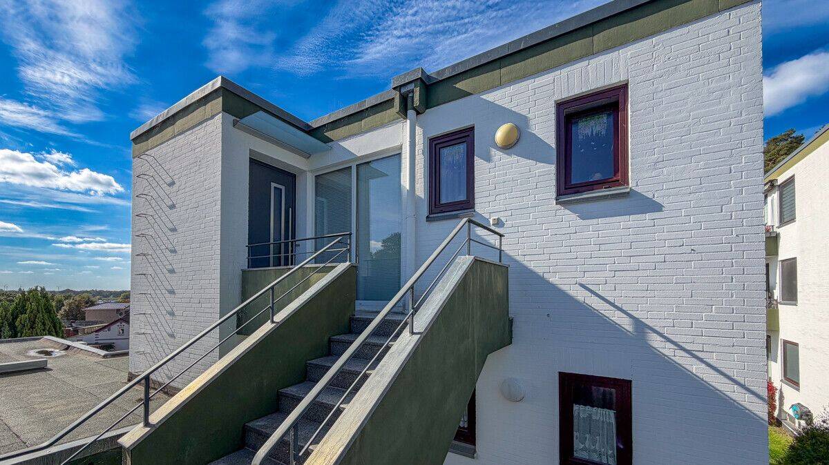 Helle 3 Zimmer Wohnung mit Südbalkon und Elbblick, 21502 Geesthacht