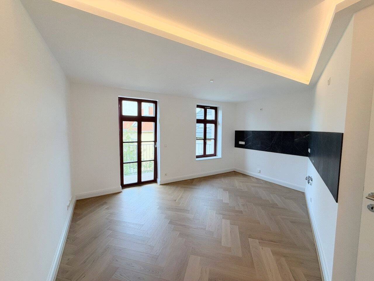 Ganz oben! + Erstbezug mit Balkon & Fußbodenheizung + Parkett + Wanne & Dusche + LED-Licht, 4155 Leipzig (Gohlis-Mitte Gohlis-Süd)