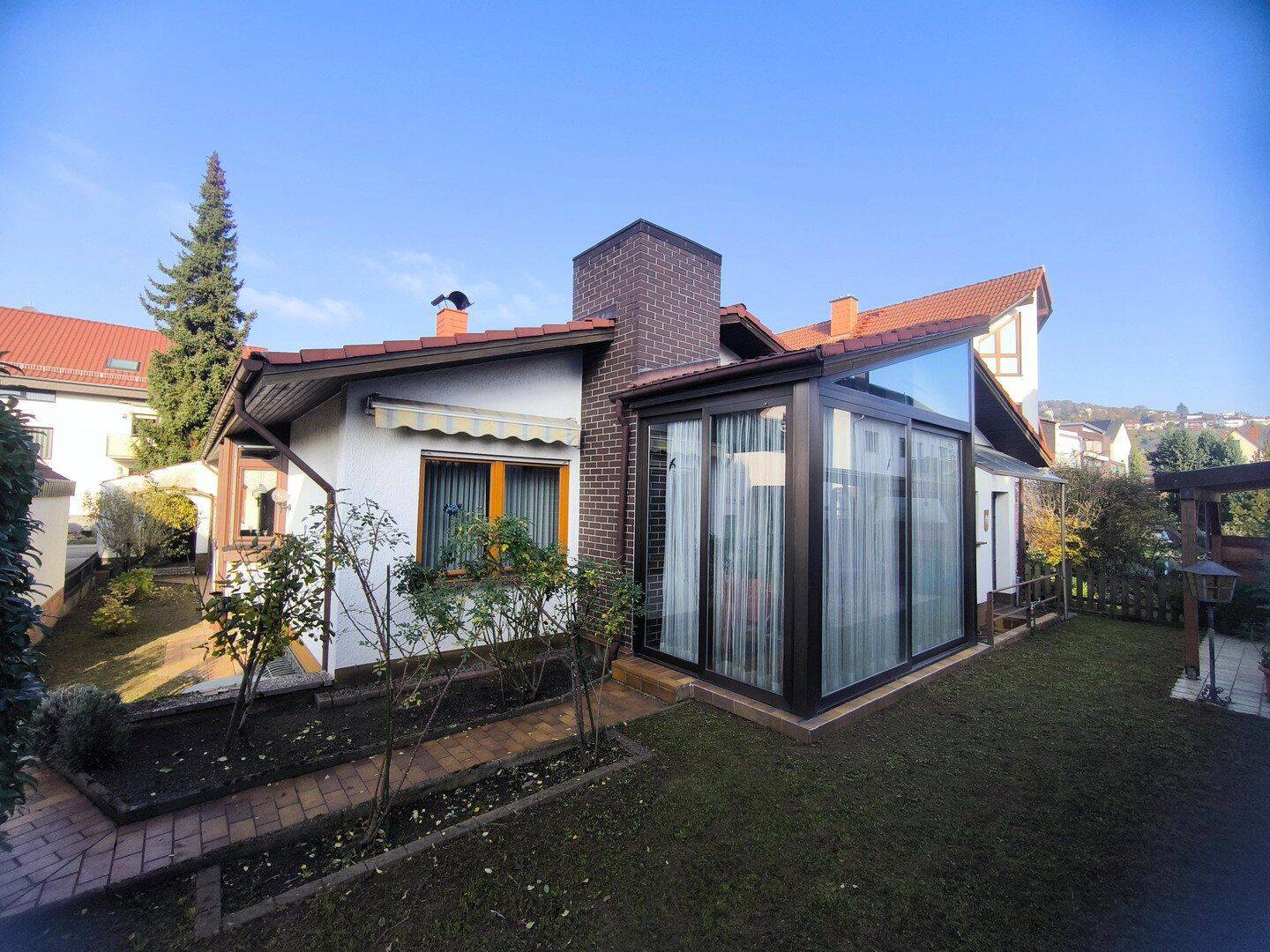 Ideal für das Alter: 100+90m² ebenerdiges freistehendes Einfamilienhaus auf 387 m² Grundstück (Kauf), 69198 Schriesheim