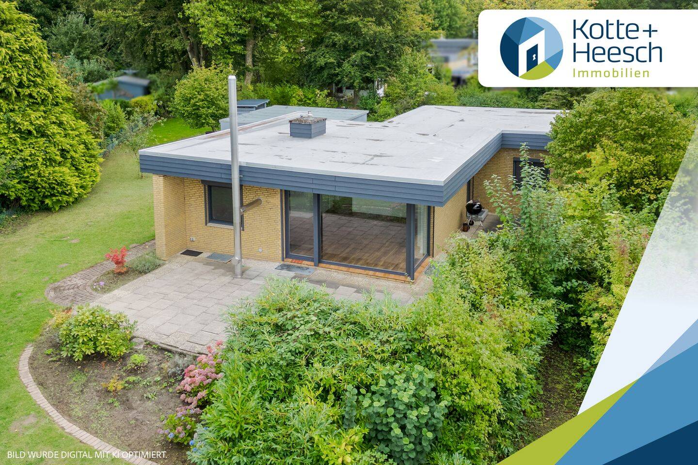 Modernisierter Bungalow mit Keller, Doppelgarage und schönem Grundstück, 24107 Kiel (Suchsdorf)