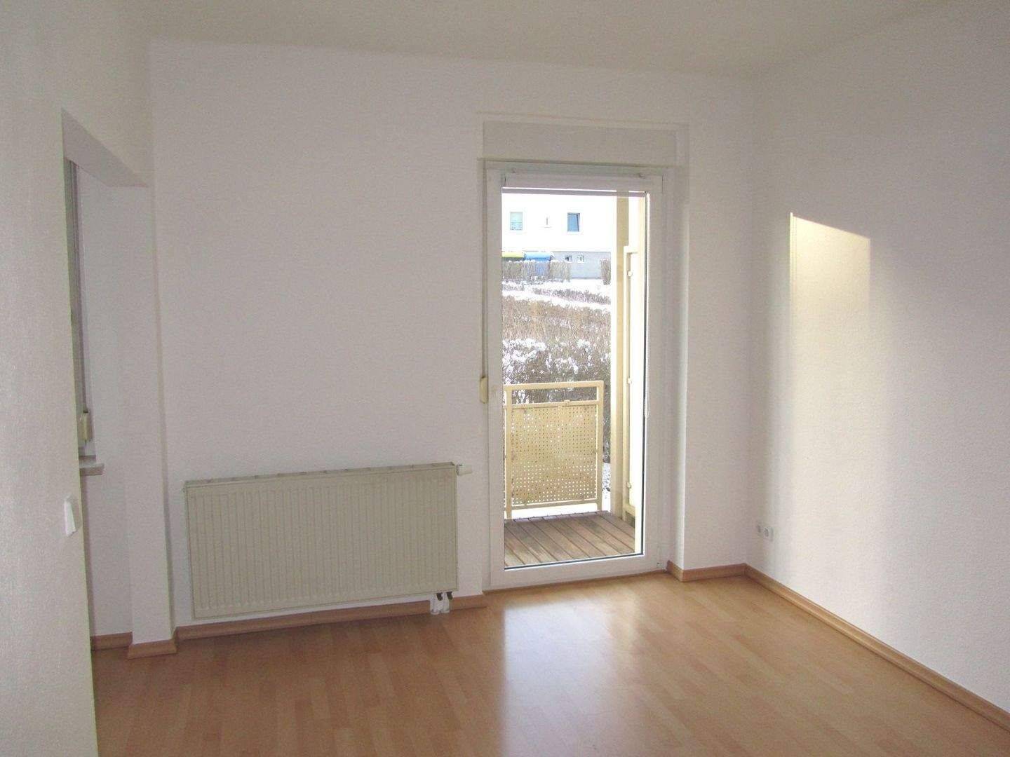 Perfekter Schnitt, die passt zu Ihnen!, 8427 Fraureuth