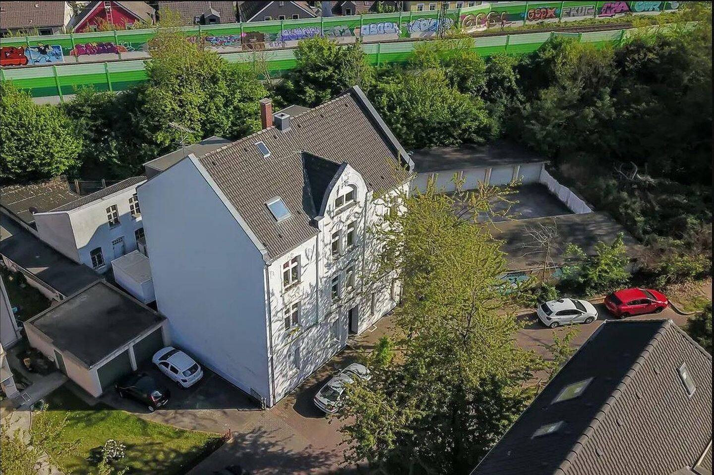 Ruhig wohnen im Grünen – helle 2-Zimmer-Wohnung, 45307 Essen (Kray Leithe)