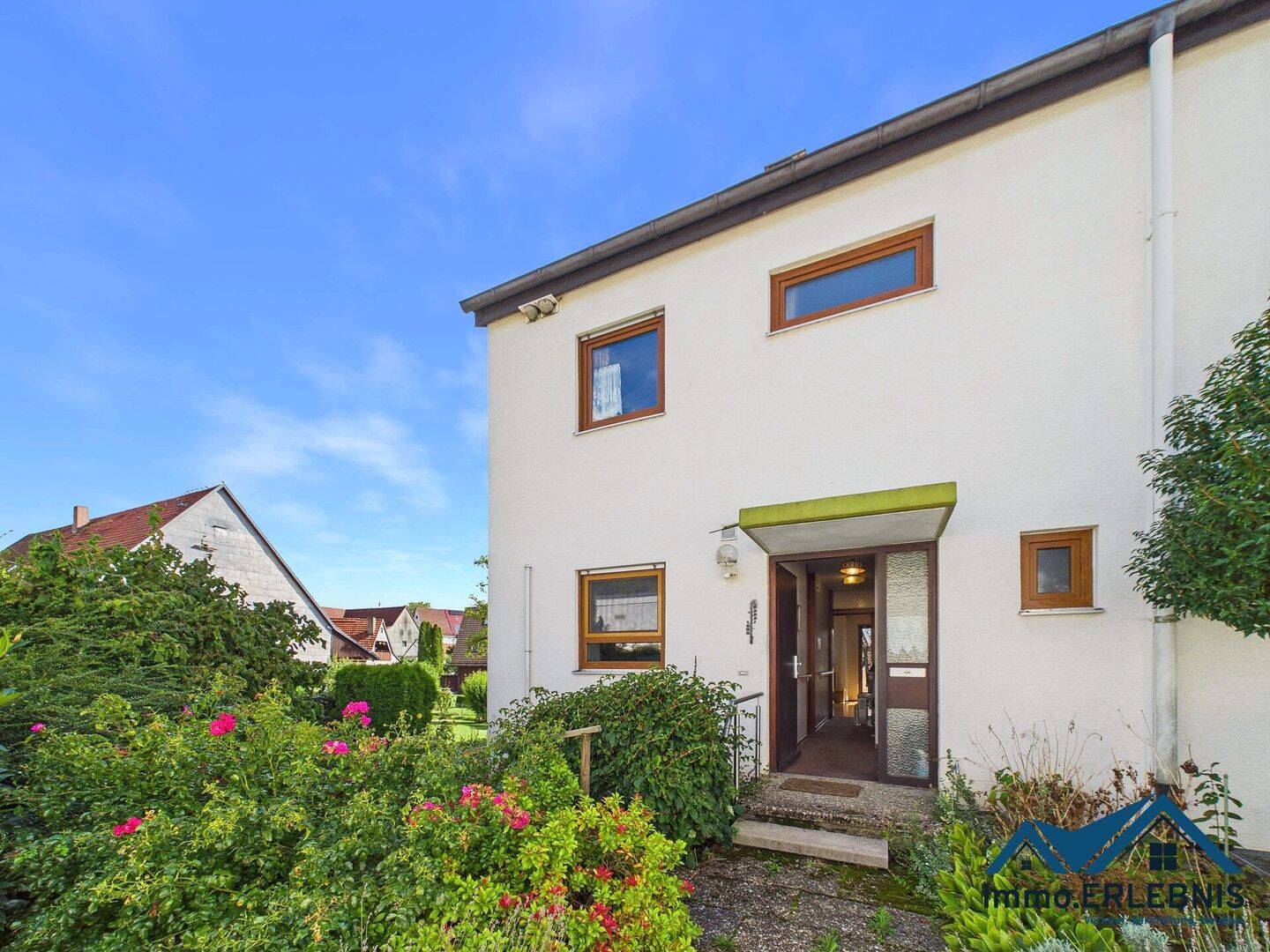 Toll! Großzügiges Reiheneckhaus mit 144 m², sonnigem Garten, 2 Balkonen & viel Platz für die Familie, 73061 Ebersbach an der Fils