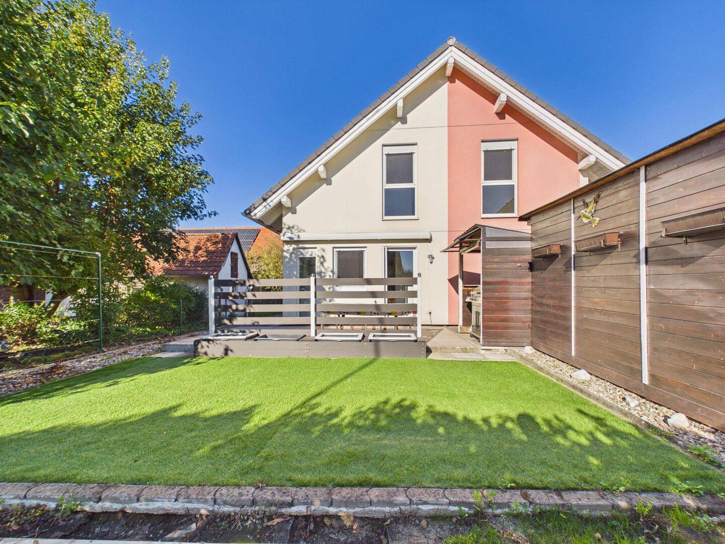 Freistehendes Einfamilienhaus mit Garten in Büdingen-Lorbach – Ihr neues Zuhause zum Wohlfühlen, 63654 Büdingen