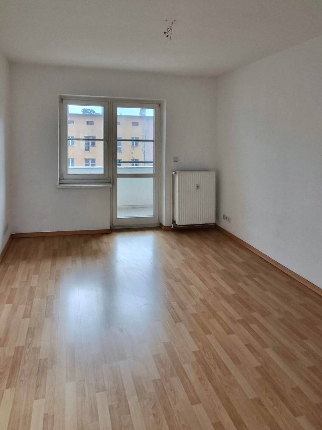 Gemütliche 2-Zimmer-Wohnung mit Balkon in der Curie-Siedlung, 39124 Magdeburg (Neue Neustadt)