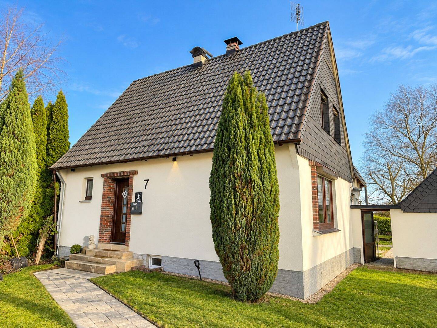 Charmantes Einfamilienhaus mit großem Erbbaugrundstück in ruhiger Wohnlage, 26419 Schortens (Stadt Wilhelmshaven)