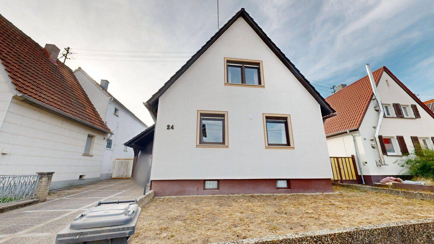 ~~ WOHNHAUS MIT GARAGE, STELLPLATZ UND GROSSEM GARTEN ~~, 76872 Minfeld