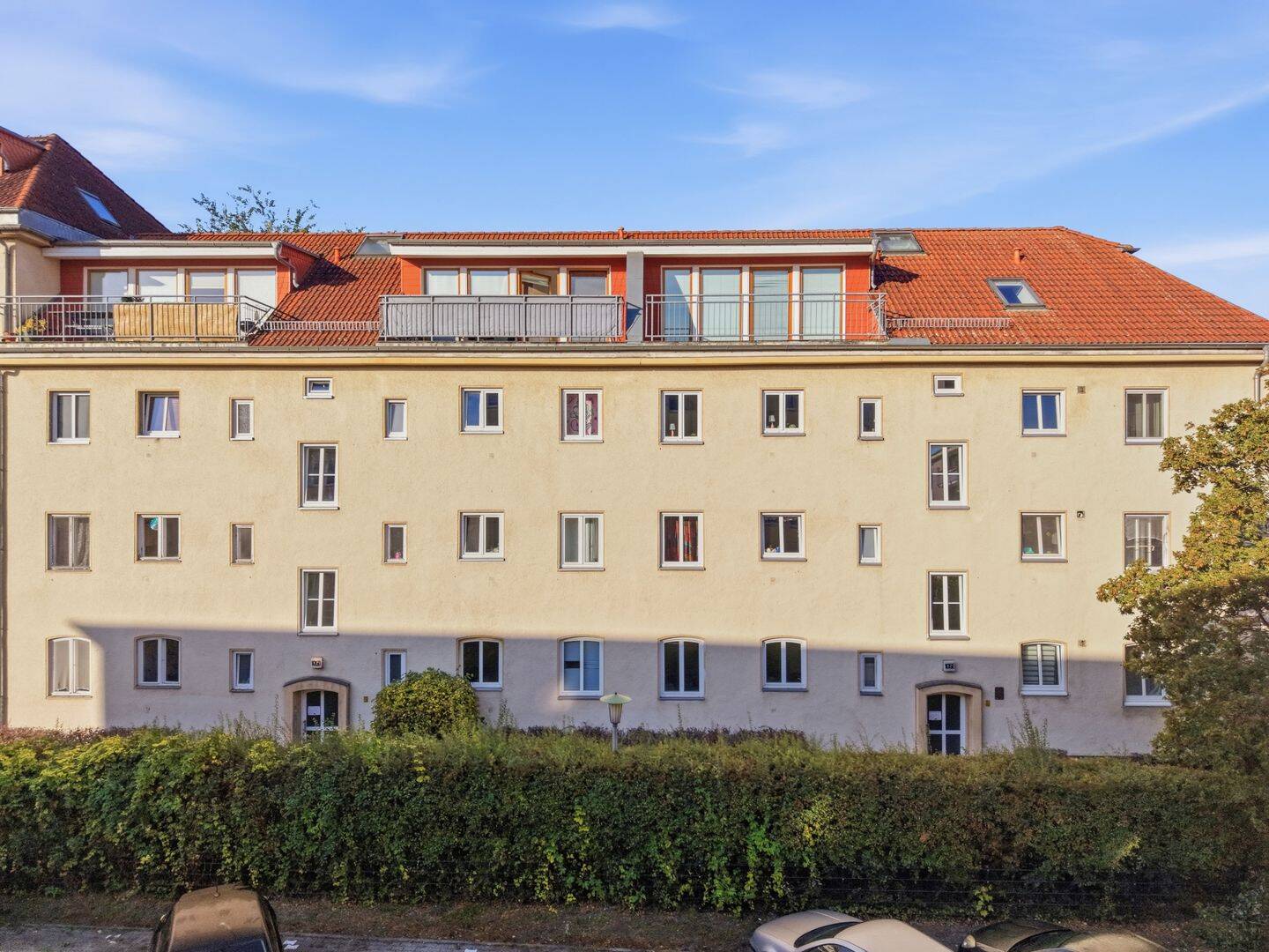 Zwei Dachterrassen & Stellplatz – Bezugsfreie 3-Zimmer-Dachgeschosswohnung in Berlin-Charlottenburg, 14059 Berlin (Charlottenburg-Wilmersdorf Charlottenburg Westend)