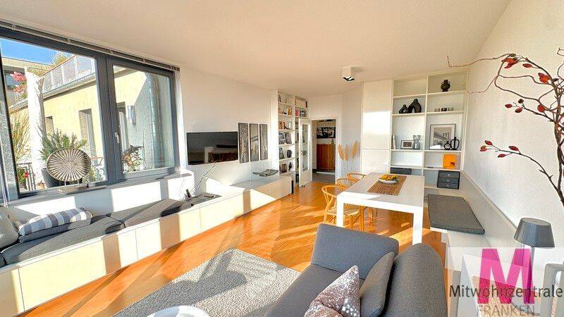Moderne 2-Zimmer-Wohnung mit Ausblick auf den Fürther Südstadtpark, 90763 Fürth (Südstadt Weikershof)