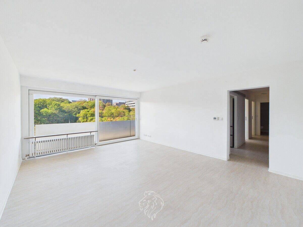 Wohnen mit Weitblick – großzügig, modernisiert und überraschend vielseitig in der Lindleinsmühle!, 97078 Würzburg (Grombühl Lindleinsmühle Versbach)