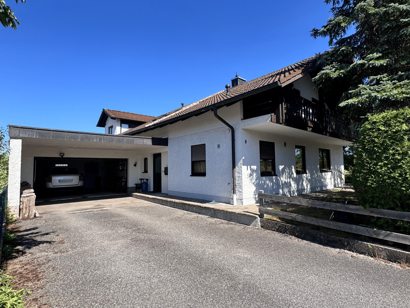 Großzügiges Einfamilienhaus mit 258 m² Fläche | 723 m² Grundstück | Doppelgarage | Privatverkauf, 84570 Polling