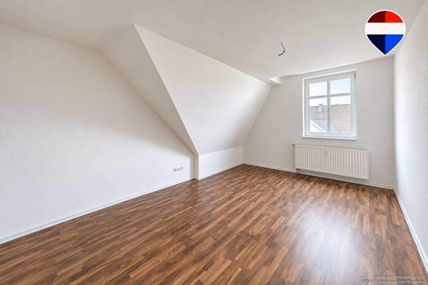 Gemütliches Wohnen unterm Dach – 3 Zimmer mit Westbalkon in Stadtfeld Ost, 39108 Magdeburg (Altstadt Stadtfeld Ost)