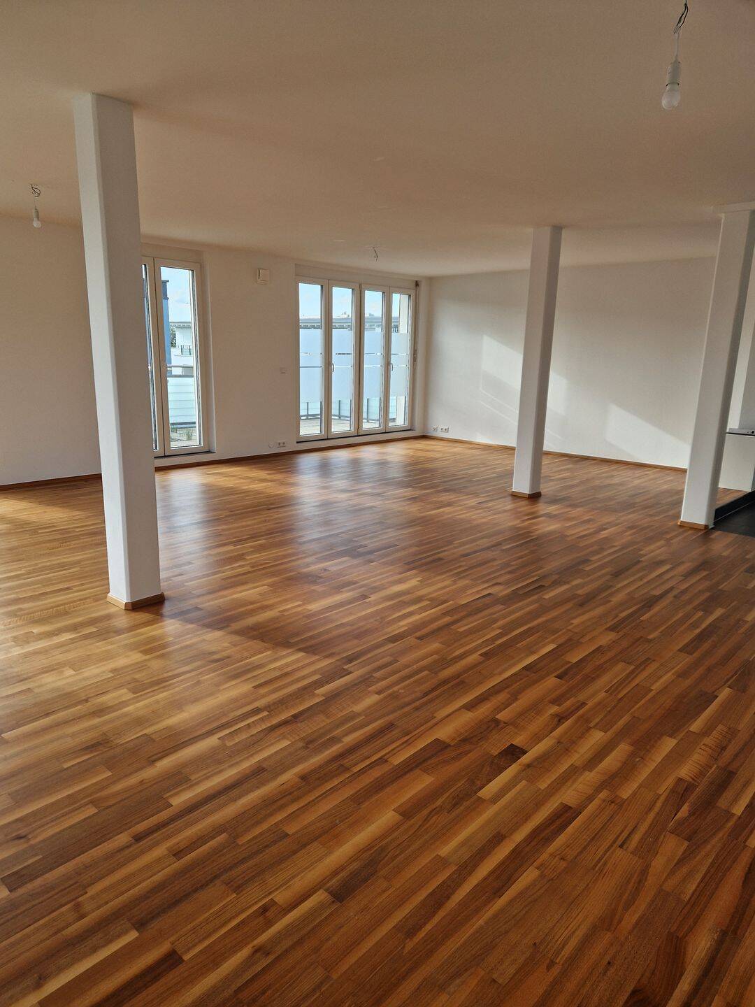 Großzügige 3-Zimmer-Attikawohnung mit großer Dachterrasse in zentraler Lage, 79336 Herbolzheim