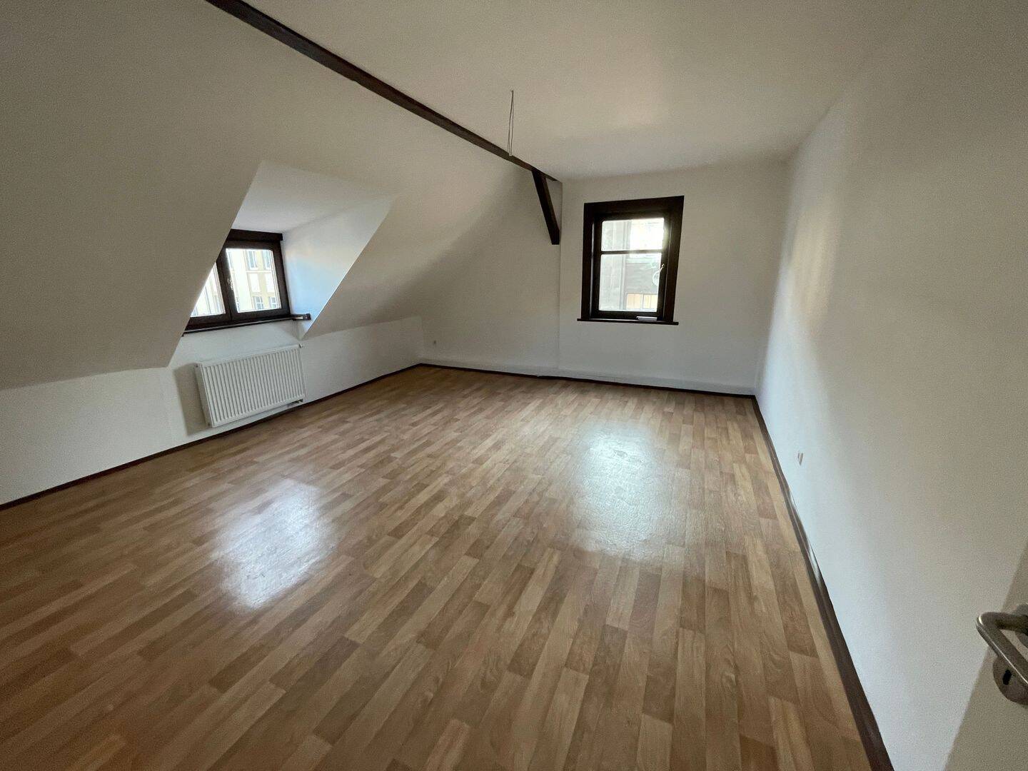 Charmante 2-Raumwohnung, 99510 Apolda