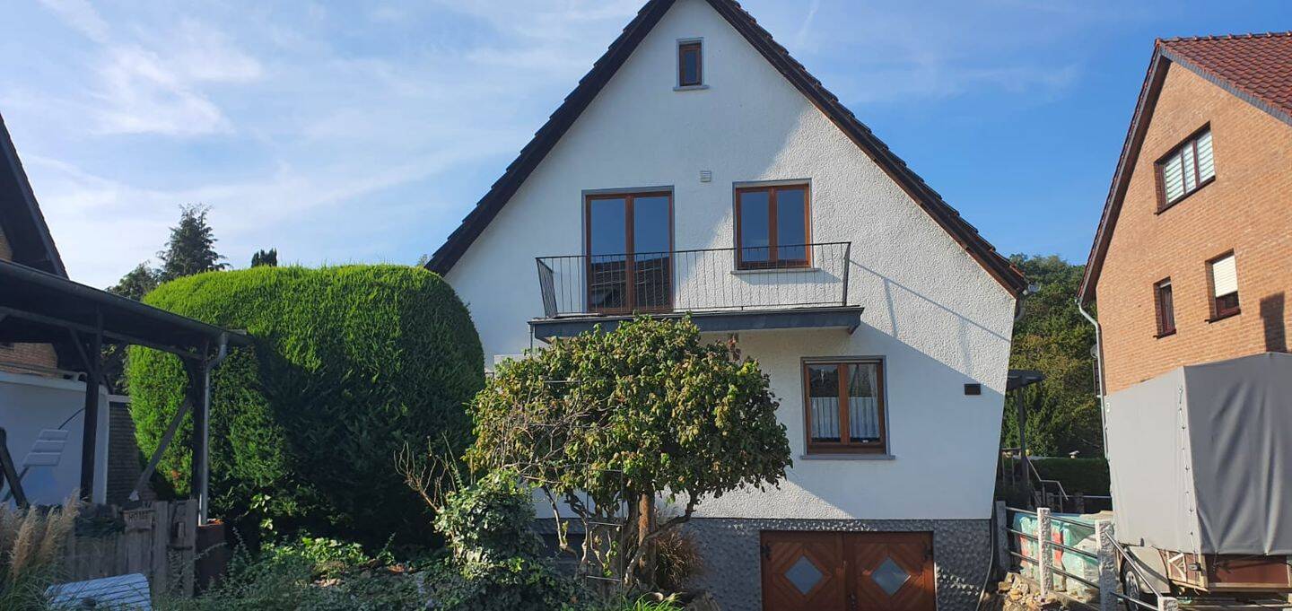 Helle Einliegerwohnung in Donrath, Aggernähe,  mit großzügiger Süd-West Dachterrasse, 53797 Lohmar