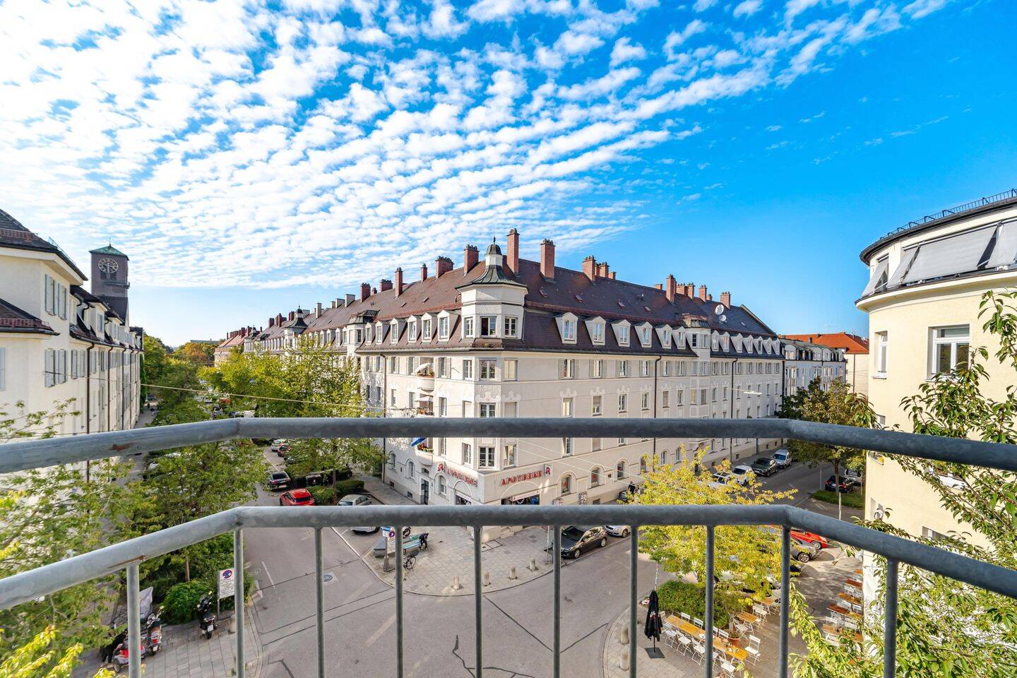 Beliebte Lage im Münchner Westend! Freie 2-Zimmer-Wohnung im saniertem Altbau, 3.OG mit Süd-West-Ausrichtung!, 80339 München (Ludwigsvorstadt-Isarvorstadt Schwanthalerhöhe)