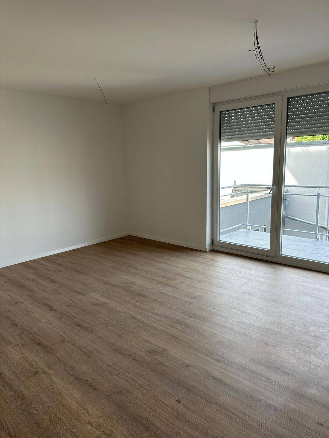 Sie können wählen! Besonders ruhig oder Ausblick (auch ruhig), Fast neu!, 68219 Mannheim (Rheinau)
