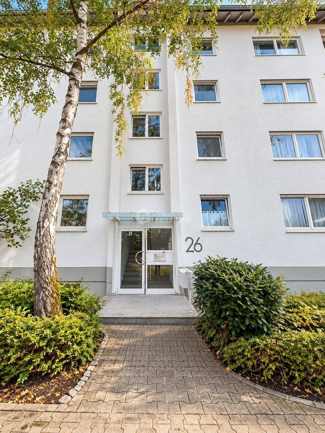 1-Zimmer-Etagenwohnung Frankfurt-Hausen, 45 m² | Terrasse, Garten, Stellplatz, 60488 Frankfurt am Main (Hausen Praunheim Rödelheim)