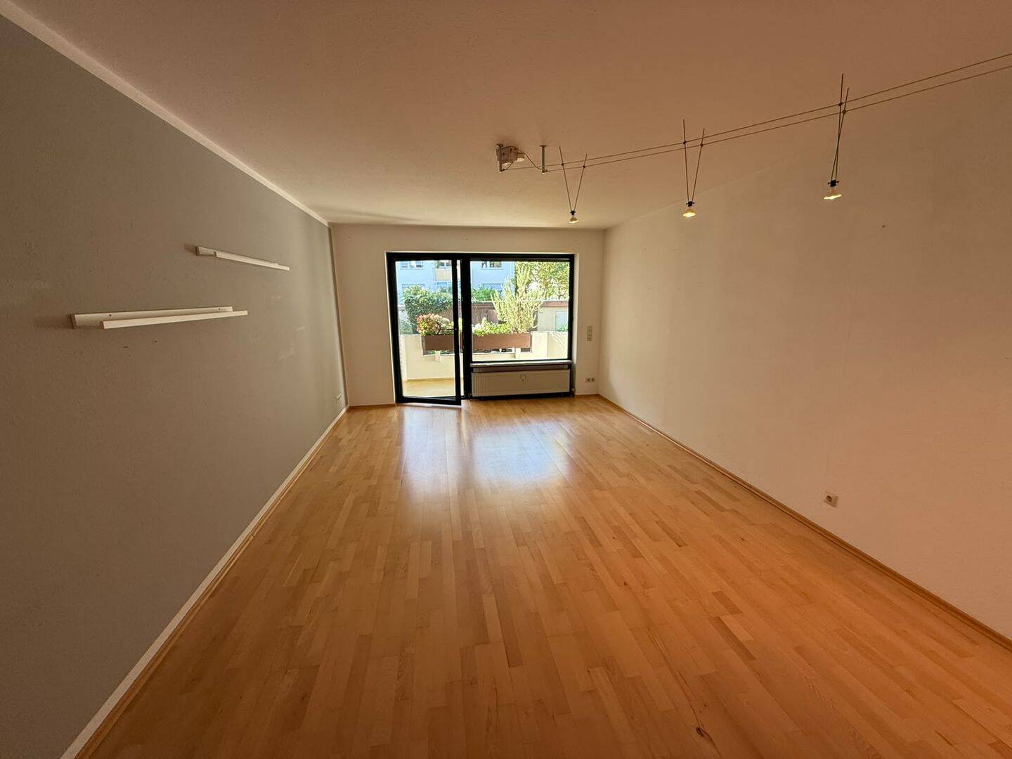 KN-Paradies: 2-Zimmer Mietwohnung inkl.TG-Stellplatz, 78462 Konstanz