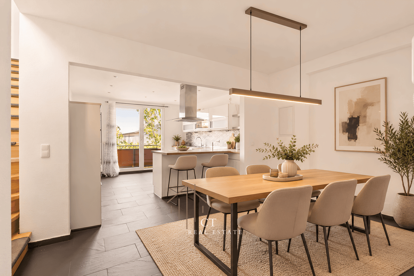 MAISONETTE MIT EIGENER HAUSNUMMER AM RIEDBERG – Hausgefühl mit Südwest-Terrasse & Stellplatz, 60438 Frankfurt am Main (Kalbach-Riedberg Niederursel)