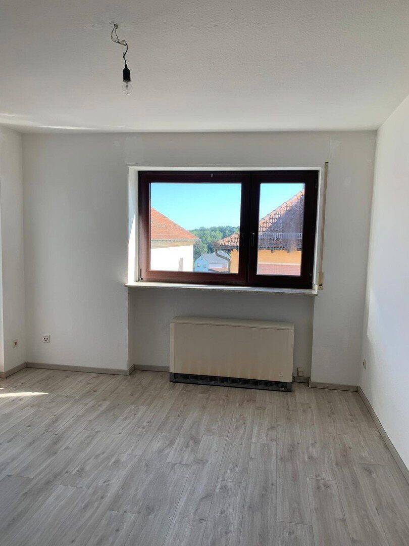 Schöne 2-Zimmer-Wohnung mit Loggia in Abtsteinach – 64 m² –  ab 01.12.2026, 69518 Abtsteinach