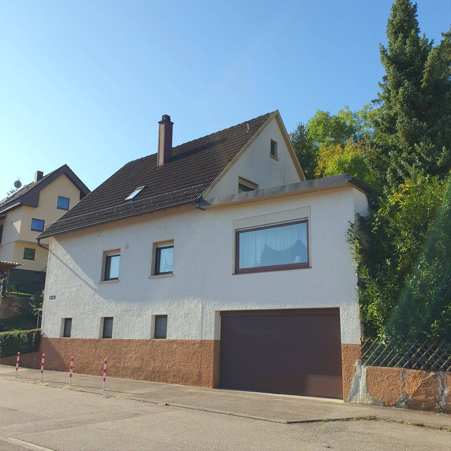 Eisingen, freist. Ein-Zweifamilienhaus mit großen Grundstück ( Bauplatz möglich), 75239 Eisingen