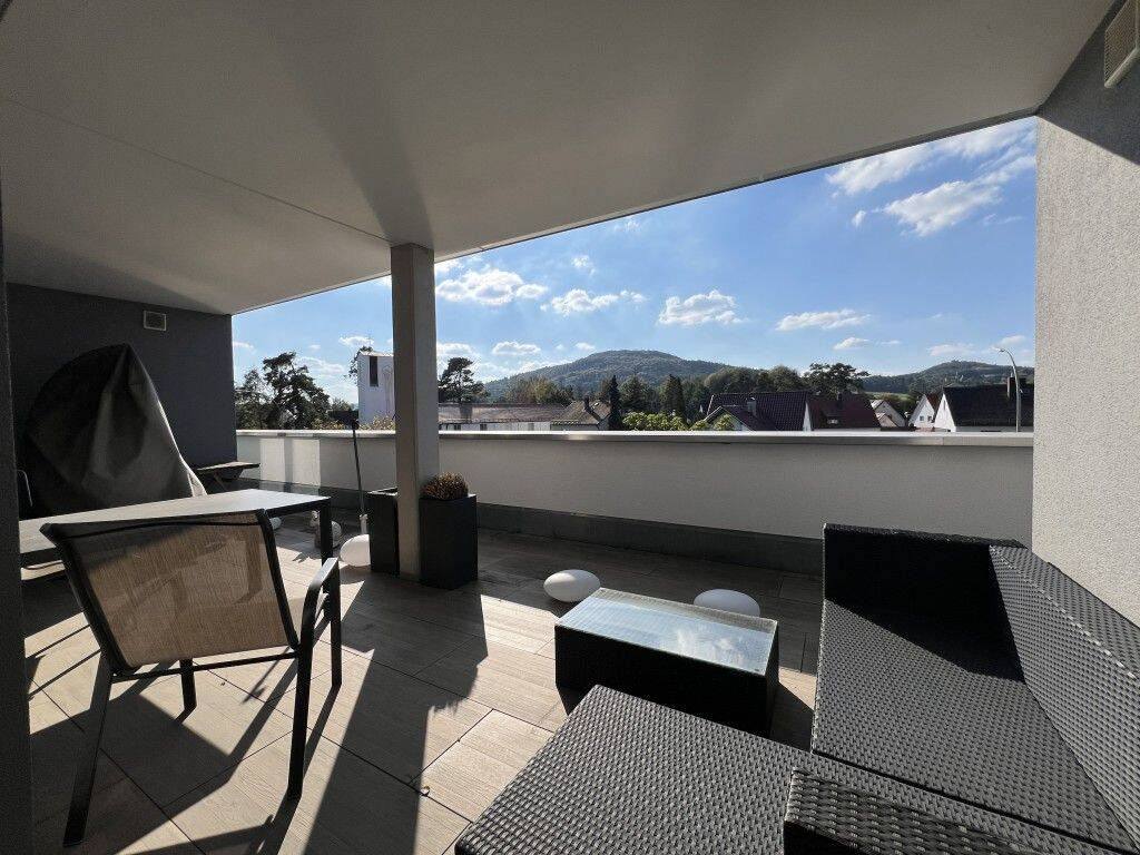MÜHLHAUSEN – AUSSERGEWÖHNLICHES PENTHOUSE MIT DACHTERRASSE, 92360 Mühlhausen